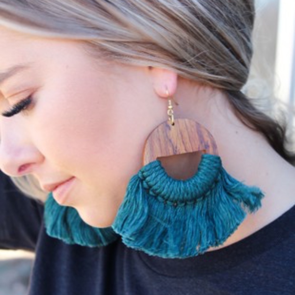 Rowdy Crowd wood & macrame fringe earrings